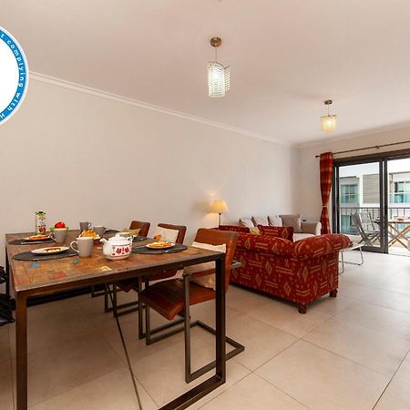 B04 - Luxury 2 Bed W Terrace Pool Apartment Lagos Luaran gambar