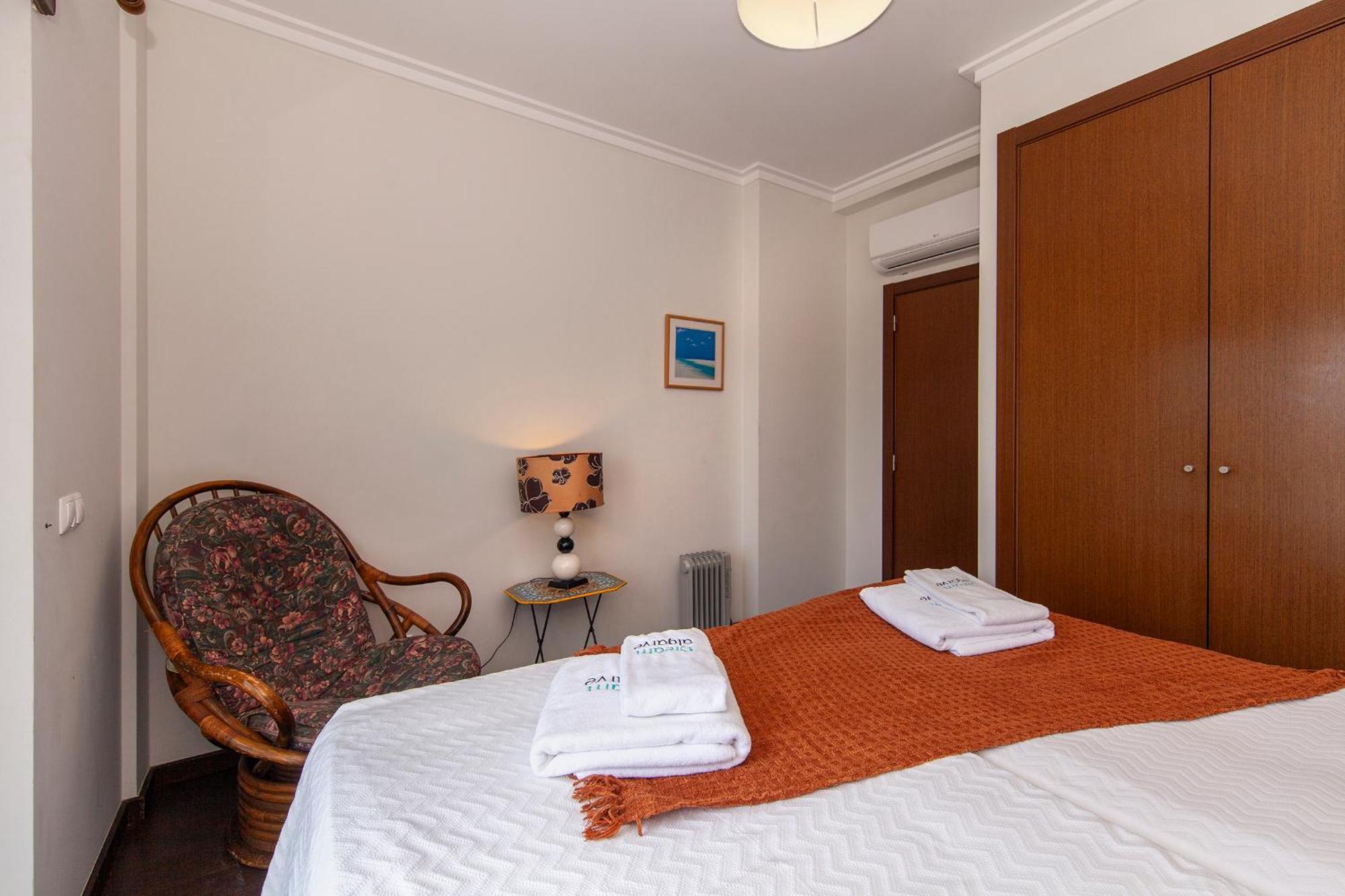 B04 - Luxury 2 Bed W Terrace Pool Apartment Lagos Luaran gambar