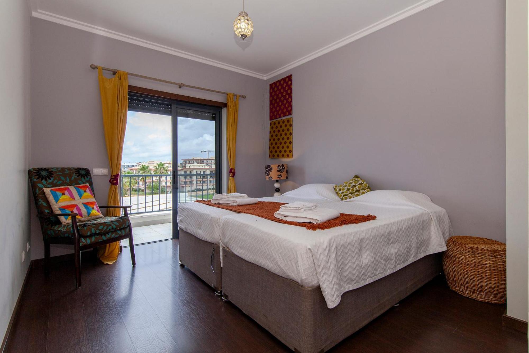 B04 - Luxury 2 Bed W Terrace Pool Apartment Lagos Luaran gambar